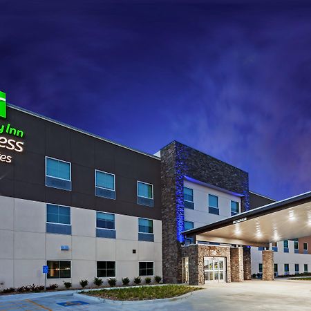 Holiday Inn Express & Suites - Coffeyville, An Ihg Hotel Exterior foto